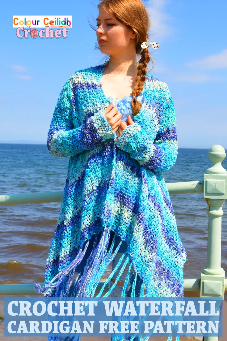 This easy crochet cardigan pattern Waterfall is a free pattern and is perfect for a relaxed summer day at the beach. Using a super simple double crochet stitch, the body is worked in a rectangle and then the sleeves and the tassel fringe are added. The asymmetric hem is playful and fun. Net like stitch, texture that reminds me of the sea waves, blue ocean colors, waterfall drape... What a creative experience! It's like I'm weaving the landscape of the sea around my shoulders. #crochetcardigan